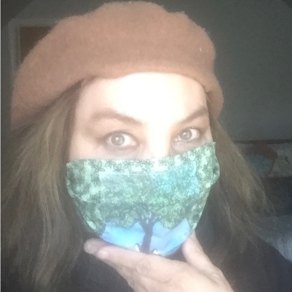 Meet your Posher, Poleet - Picture 1 of 1